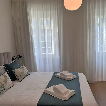 Apartment Clerigos Prime By Hosts *