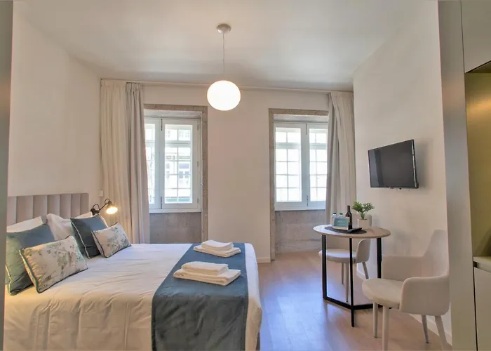 Clerigos Prime By Hosts Apartament Porto